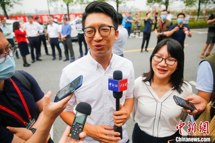 點擊進(jìn)入下一頁