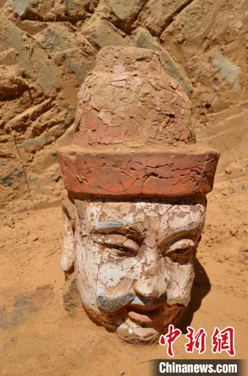 陜西發(fā)現(xiàn)保存原貌的明代長(zhǎng)城城堡存大批建筑遺跡