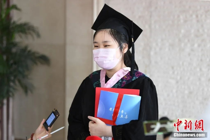 點擊進(jìn)入下一頁