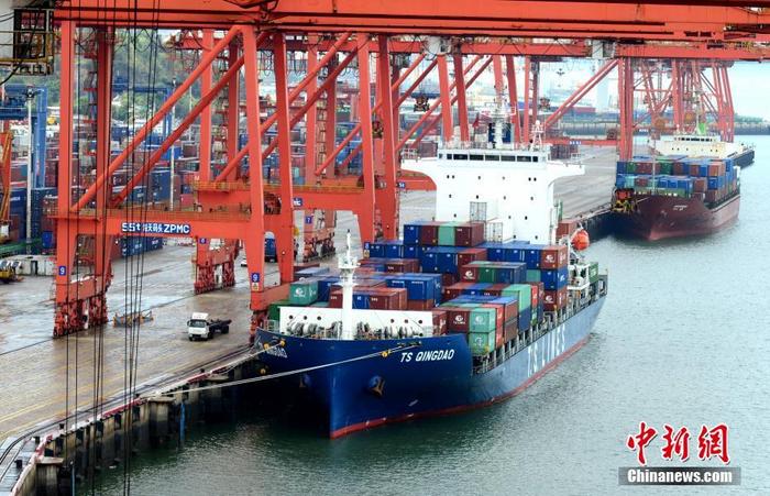 資料圖：集裝箱碼頭。<a target='_blank' href='http://www.chinanews.com/'>中新社</a>記者 王東明 攝
