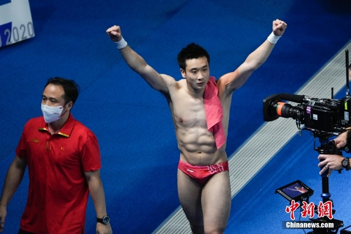 38金！曹緣奪得東京奧運(yùn)會(huì)男子十米跳臺(tái)金牌