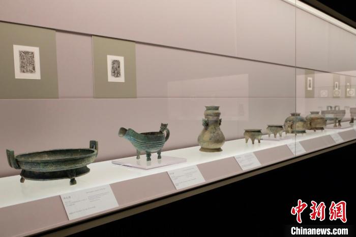 漢淮傳奇——噩國(guó)青銅器精粹展。　夏俊龍 攝