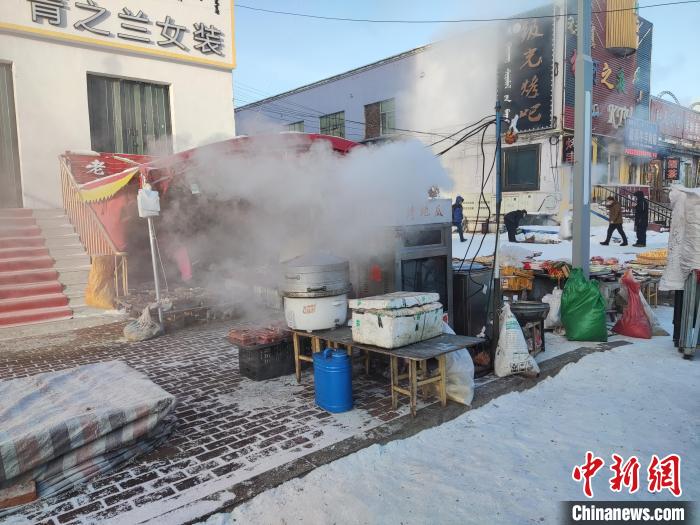 極寒天氣下的內(nèi)蒙古?！『魝愗悹枤庀缶止﹫D