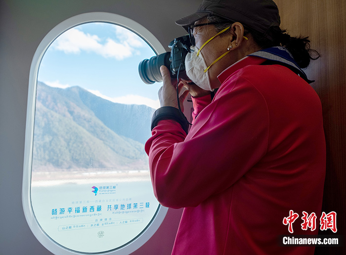 點擊進(jìn)入下一頁