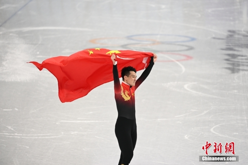 短道速滑男子1000米：任子威、李文龍包攬金銀牌