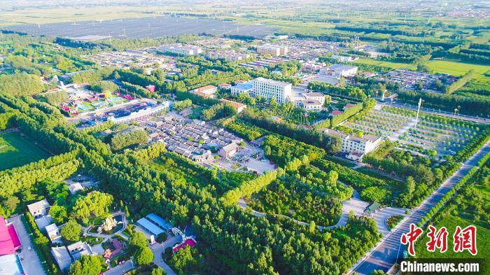 航拍下的山西賈家莊村。 賈家莊供圖