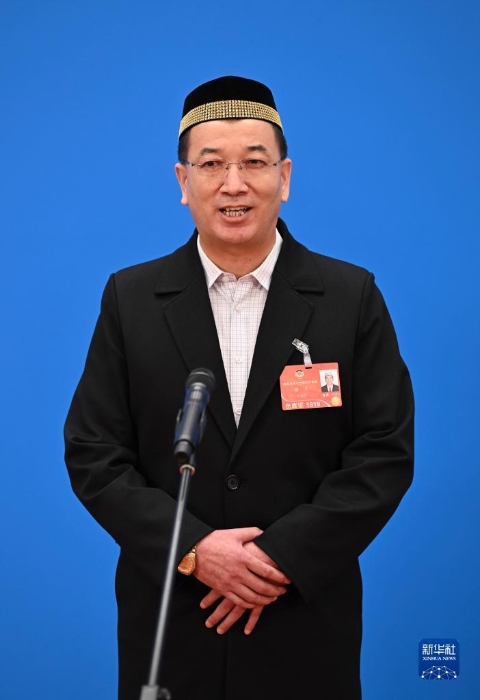 全國政協(xié)十三屆五次會(huì)議第三場(chǎng)“委員通道”采訪活動(dòng)舉行
