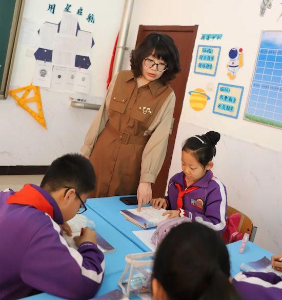 伊旗上灣小學(xué)：“雙減”之下，凸顯“炫彩課堂”魅力