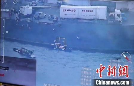 圖為采用高科技監(jiān)控?！V西海警局供圖