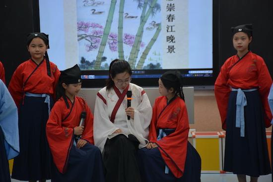 臨沂市沂南經(jīng)濟開發(fā)區(qū)實驗學(xué)校與新湘兄弟學(xué)校開展云端文化交流會