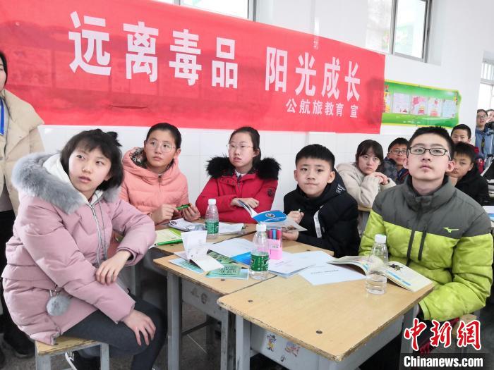 甘肅180多萬學(xué)生禁毒知識(shí)知曉率達(dá)100%