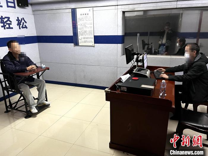 湖北警方摧毀一跨三省六地市的吸販毒網絡