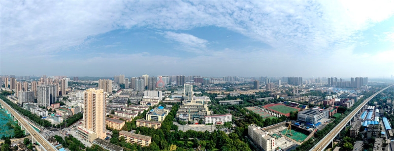 這是位于陜西咸陽的西藏民族大學(2019年10月11日攝，無人機全景照片)。新華社記者 晉美多吉 攝