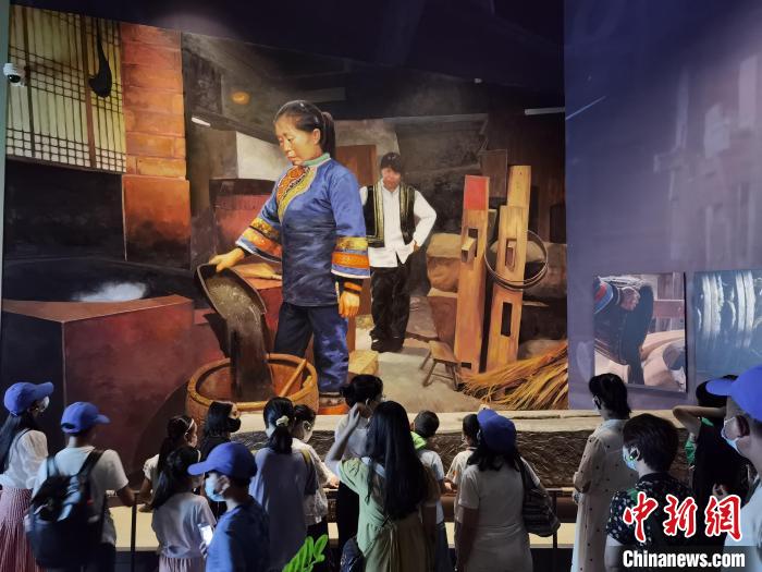 博物館迎來“暑期熱”引領(lǐng)文旅新“國(guó)潮”