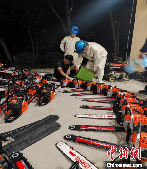 斗山火、抗干旱、戰(zhàn)疫情重慶統(tǒng)戰(zhàn)人同心守護(hù)山城