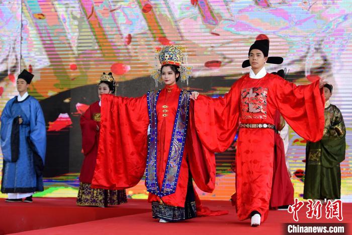 2022閩臺匠人匠心交流活動在福州舉行。　呂明 攝