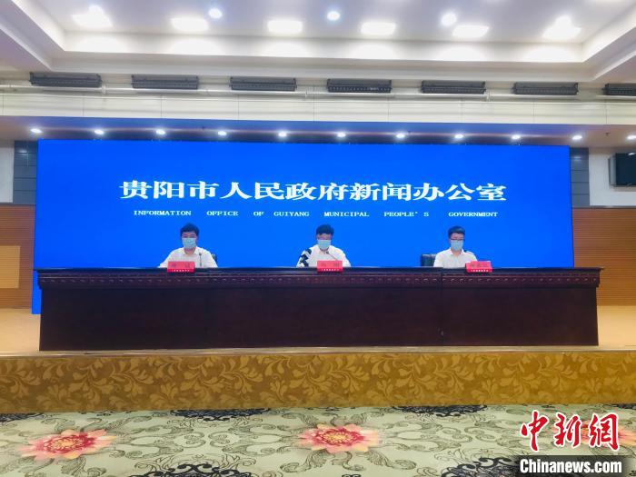 圖為新聞發(fā)布會現(xiàn)場?！垈?攝