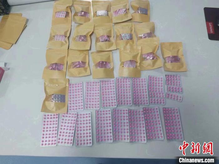 涉案金額2200萬(wàn)內(nèi)蒙古警方破獲特大制售有毒減肥藥案
