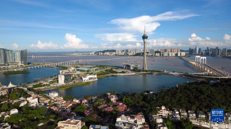 這是澳門西灣湖一帶景色（2019年7月1日攝，無(wú)人機(jī)照片）。新華社發(fā)（梁建華攝）