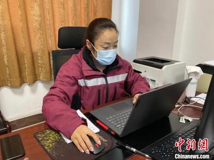 抽絲剝繭的流調“偵察兵”：一層一層揭開病毒蔓延的真相