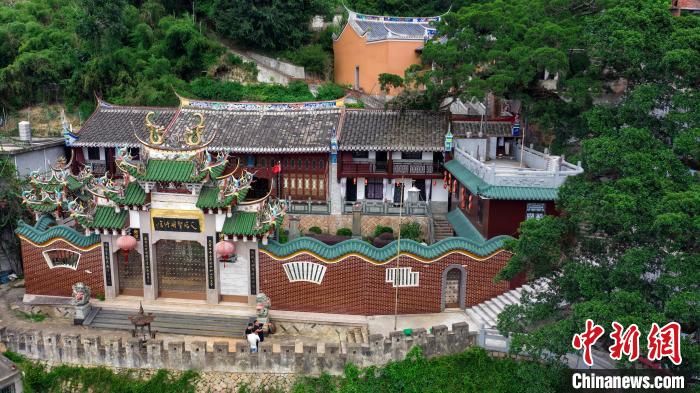 圖為寧德市對(duì)臺(tái)交流基地——霞浦松山天后行宮?！￡惤?供圖