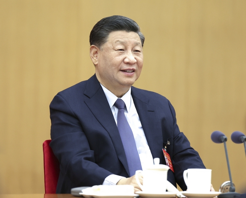 10月17日，習(xí)近平同志參加黨的二十大廣西代表團(tuán)討論。新華社記者 鞠鵬 攝