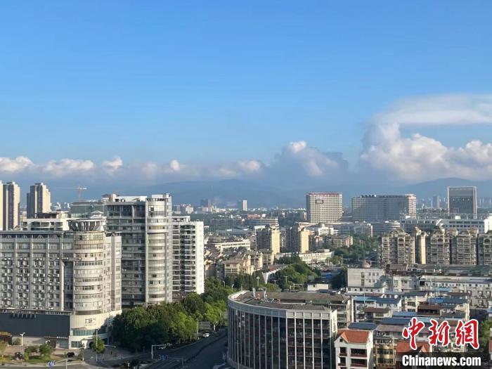 資料圖：城市一景。 袁汝晶 攝
