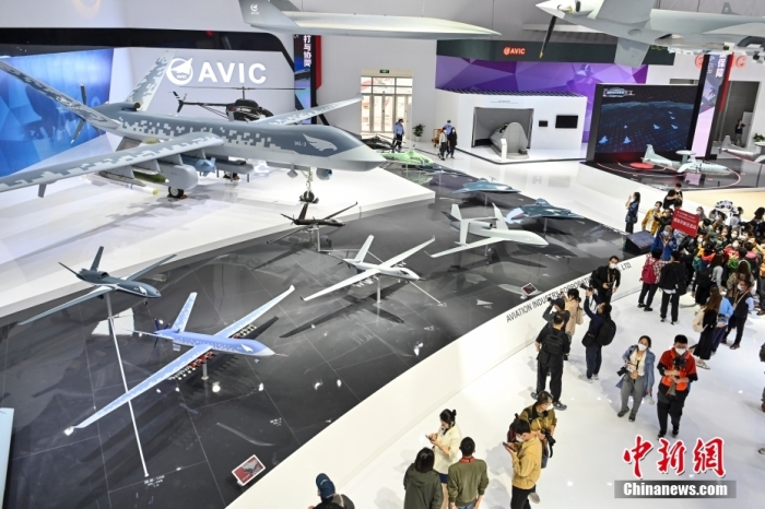 翼龍-3(WL-3)無人機在第十四屆中國航展上展出，這也是該無人機首次公開亮相。<a target='_blank' href='/'>中新社</a>記者 陳驥旻 攝