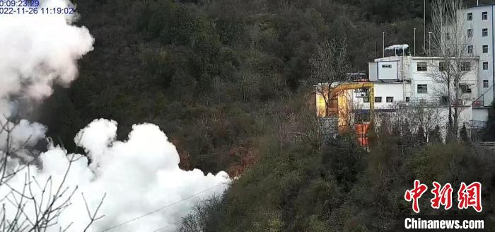 中國首臺大推力重復使用液氧煤油主發(fā)動機試車成功。　航天科技六院供圖