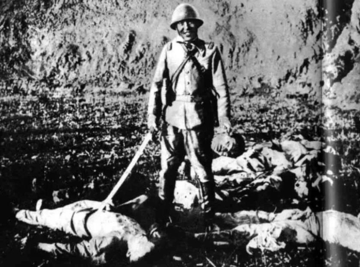 圖為日軍殺害中國軍民。