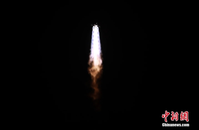 北京時(shí)間12月15日2時(shí)25分，中國(guó)在西昌衛(wèi)星發(fā)射中心使用長(zhǎng)征二號(hào)丁運(yùn)載火箭，成功將遙感三十六號(hào)衛(wèi)星發(fā)射升空。西昌衛(wèi)星發(fā)射中心 供圖