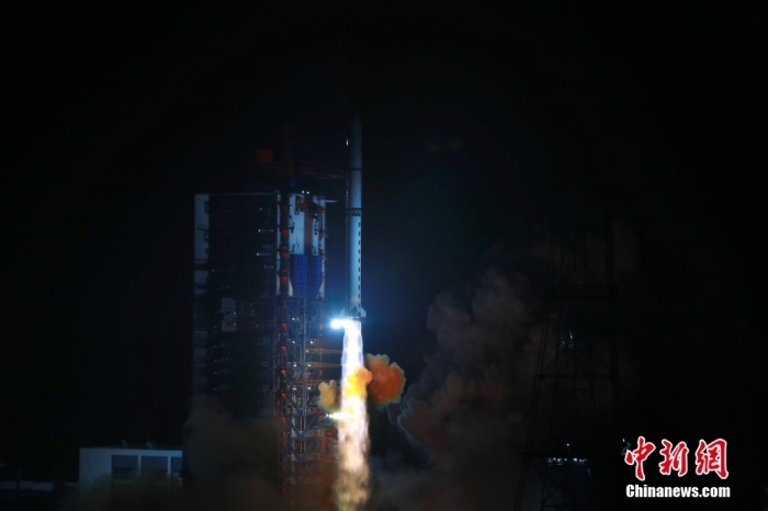 北京時(shí)間12月15日2時(shí)25分，中國(guó)在西昌衛(wèi)星發(fā)射中心使用長(zhǎng)征二號(hào)丁運(yùn)載火箭，成功將遙感三十六號(hào)衛(wèi)星發(fā)射升空。西昌衛(wèi)星發(fā)射中心 供圖
