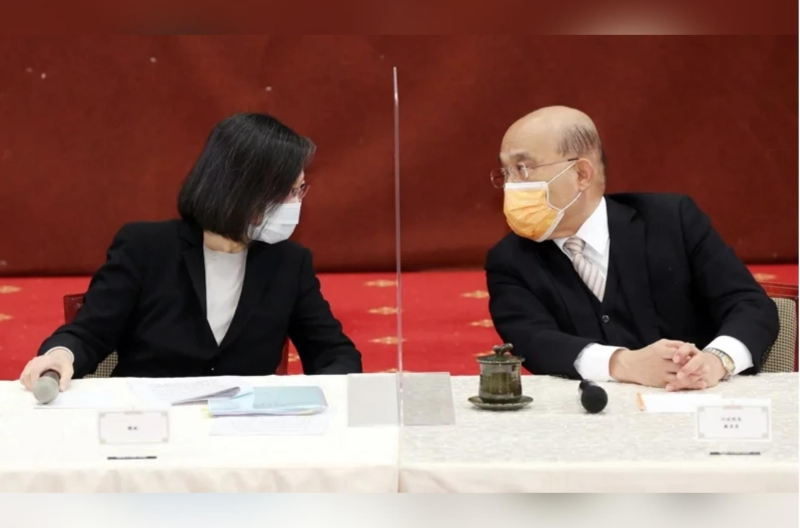 民進(jìn)黨2022九合一大選潰敗後，內(nèi)閣總辭的呼聲愈來愈高。記者杜建重／攝影