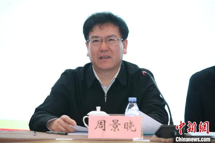 中共北京市委統(tǒng)戰(zhàn)部副部長(zhǎng)周景曉出席會(huì)議并講話。　臺(tái)盟北京 攝