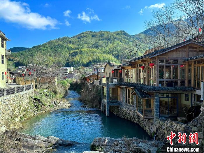水清景美的屏南鄉(xiāng)村?！「嗜~斌 供圖