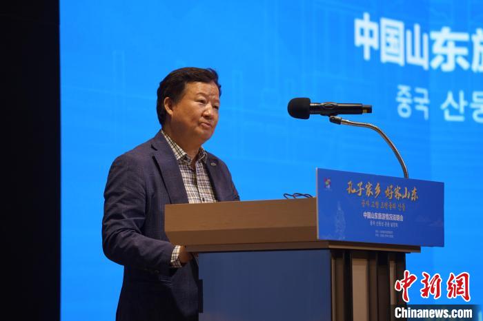 韓國一般旅游業(yè)協(xié)會副會長白承弻致辭。　劉旭 攝