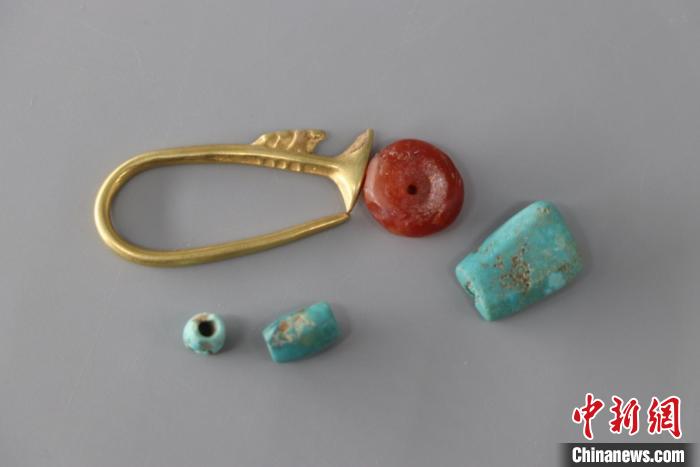 大坨頭文化M77出土的飾品。北京市文物局供圖