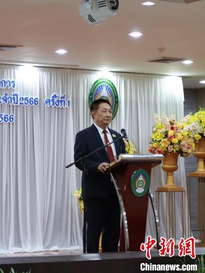泰國中醫(yī)師總會會長林丹乾在論壇上演講。<a target='_blank' href='/'>中新社</a>發(fā) 吳特 攝