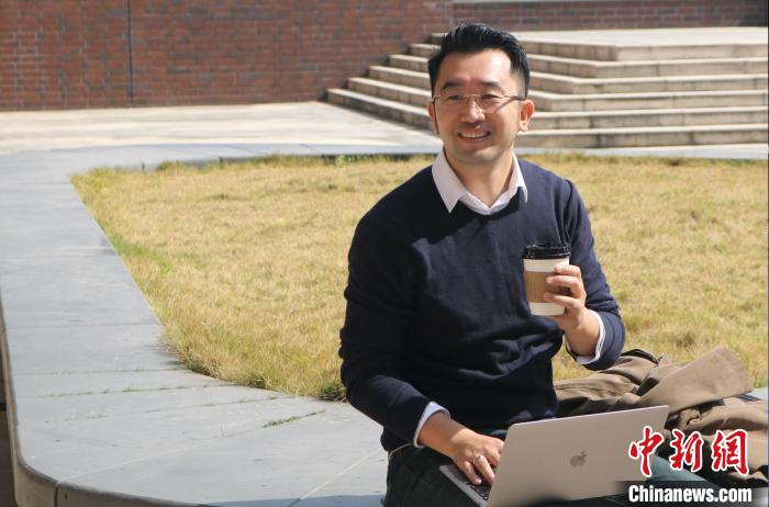 北京師范大學(xué)未來設(shè)計學(xué)院院長高鵬 北京師范大學(xué)未來設(shè)計學(xué)院供圖