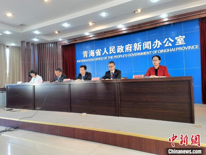 圖為新聞發(fā)布會現(xiàn)場?！∑钤鲚?攝
