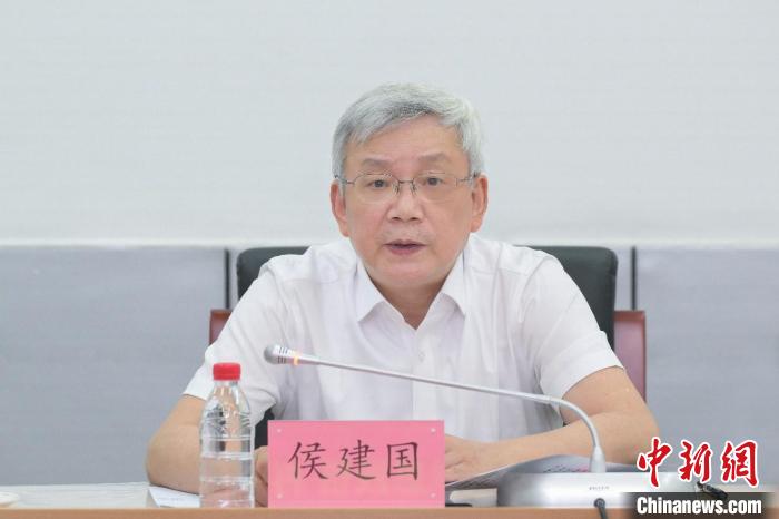 中國科學院院長侯建國出席專題座談會并講話。　中國科學院 供圖