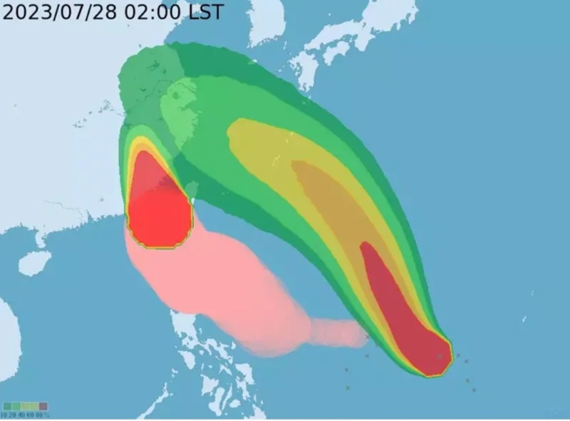 目前太平洋地區(qū)有兩個(gè)臺(tái)風(fēng)，分別為中臺(tái)“杜蘇芮”(左)和輕臺(tái)“卡努”(右)。圖為暴風(fēng)圈侵襲機(jī)率。(圖取自臺(tái)氣象部門網(wǎng)頁) 圖片來源：臺(tái)灣“中時(shí)新聞網(wǎng)”