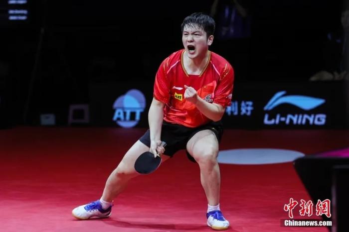 北京時間9月6日晚，2023平昌乒乓球亞錦賽男團決賽落幕。圖為樊振東在比賽中。圖 視覺中國