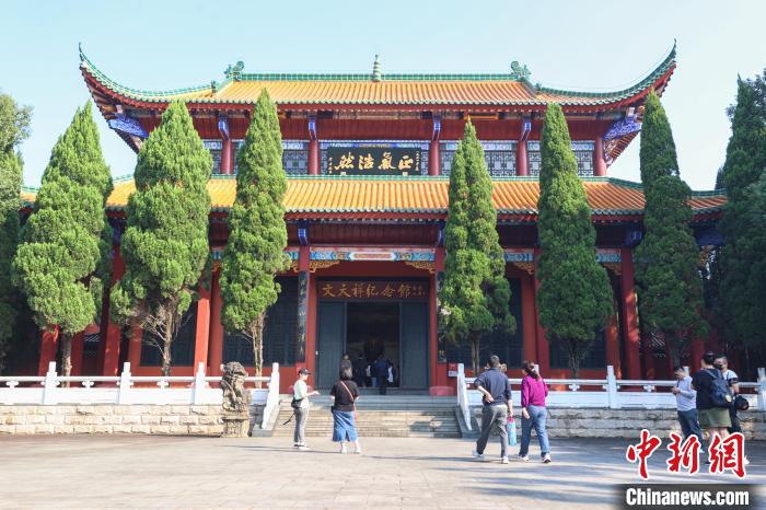 兩岸媒體人走進(jìn)江西吉安文天祥紀(jì)念館感受民族氣節(jié)和愛(ài)國(guó)精神