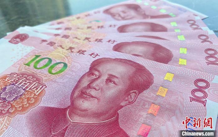  資料圖：人民幣。劉陽禾 攝
