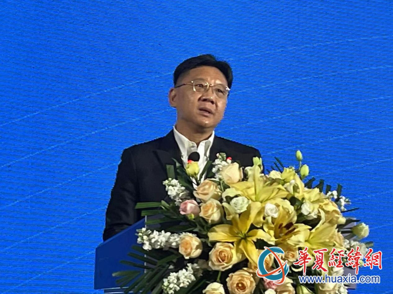 全國臺(tái)企聯(lián)會(huì)長李政宏致辭。（攝影 李昕）