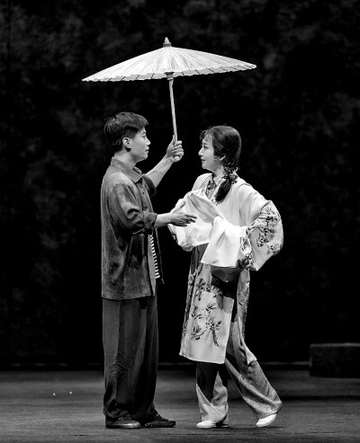 現(xiàn)實(shí)題材創(chuàng)作：讓?xiě)蚯c時(shí)代緊密相連