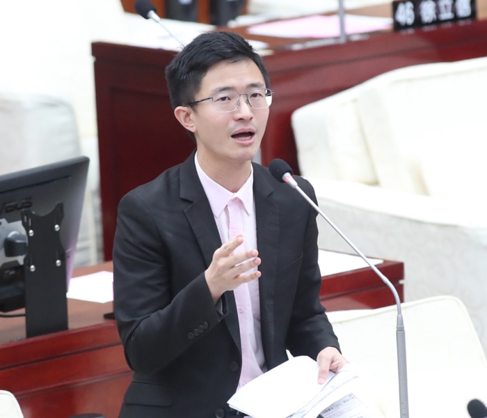 新黨臺北市議員侯漢廷