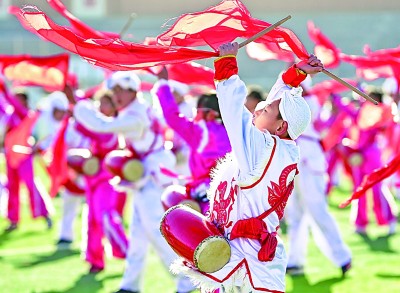 火“出圈”后，傳統(tǒng)民俗如何“長紅”