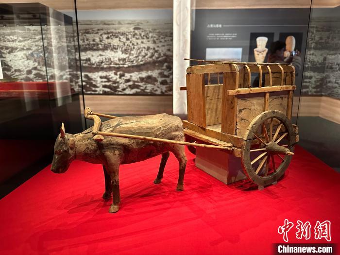 牛車，1975年出土于吐魯番哈拉和卓墓地。.jpeg